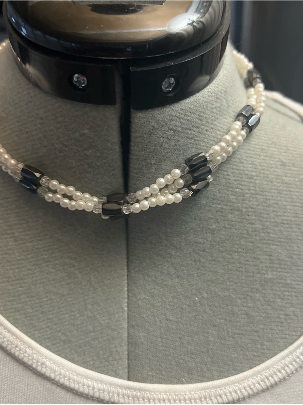 Classic Pearl and Hematite Beaded Choker Necklace